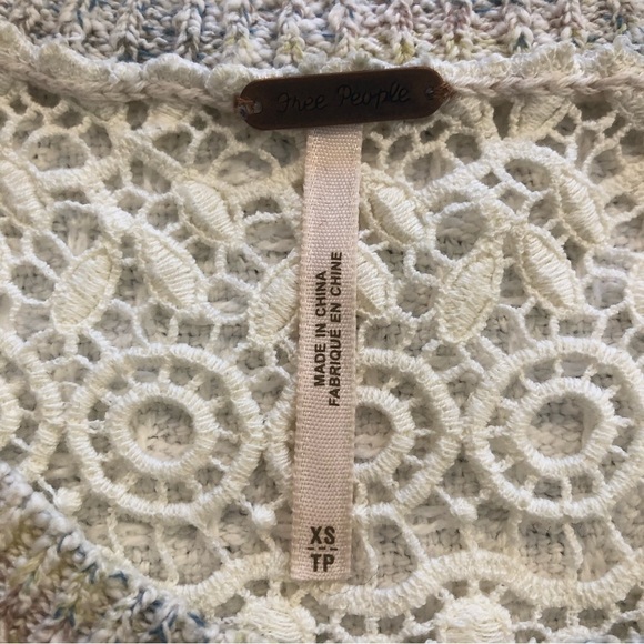 Free People / Sweet Jane cream lace back pull over / Size XS - Picture 6 of 9